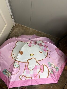 Hello Kitty Pink and White Children's Umbrella with Bow Motif